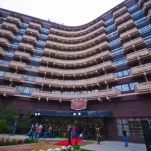 Premier Alatau Otel